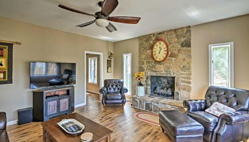 Family-Friendly Terra Alta Home with Lake View! - Foto 4