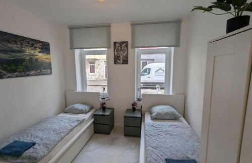 Nord-Apartment 5 I 1 Zimmer mit Fußbodenheizung & WLAN im Erdgeschoss - Photo 12