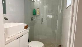 Comfortable modern apartment- central location. - Foto 5