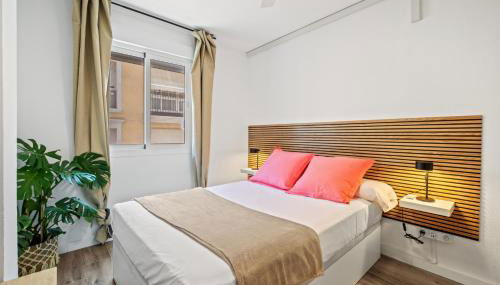 3 dormitorios, 2 baños y balcón - Foto 5