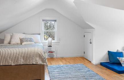 Charcoal Chalet by Avantstay A+ Design w/ Firepit - Foto 53