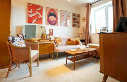 Stylish 4-Bed House in Arley - Photo 12