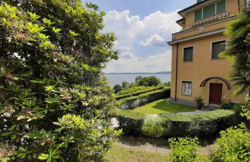 BMP APARTMENT GIOIOSA 1 terrazza vista Lago - Foto 10