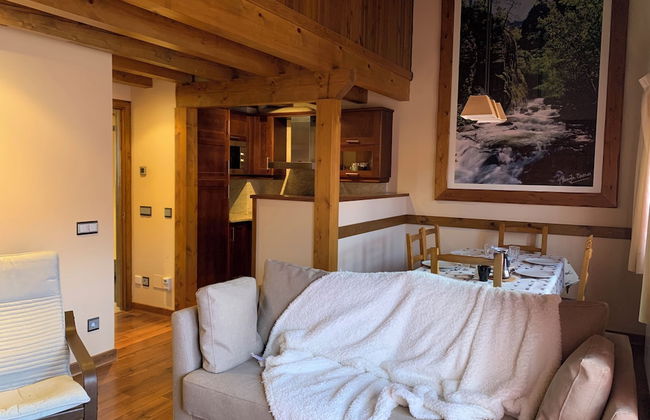 2 Bedroom Duplex Apartment in La Molina - Photo 12