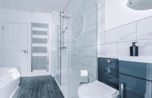 Oxford House by YourStays - Cosy Home in the Suburb of May Bank - Foto 29