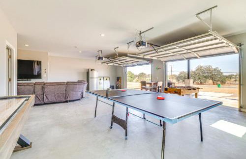 Walk to Water: Game Room at Buchanan Dam Home! - Foto 3