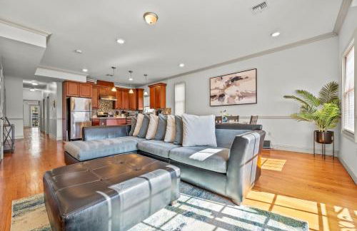 HUGE Cozy Jersey City Oasis with Double Balcony - 20 mins to NYC - Foto 3