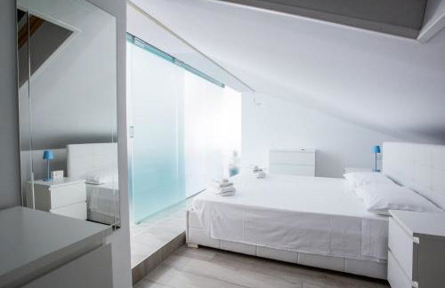 Mansarda in centro - Relax a due passi dal Lago Maggiore - Foto 12