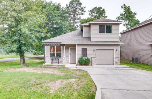 Montgomery Home with Pond Access, Fire Pit and More! - Foto 24