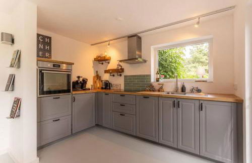 Adenauer Zwölf - Das 5 Sterne Ferienhaus mit Sauna und Garten am Eifelsteig - Foto 21