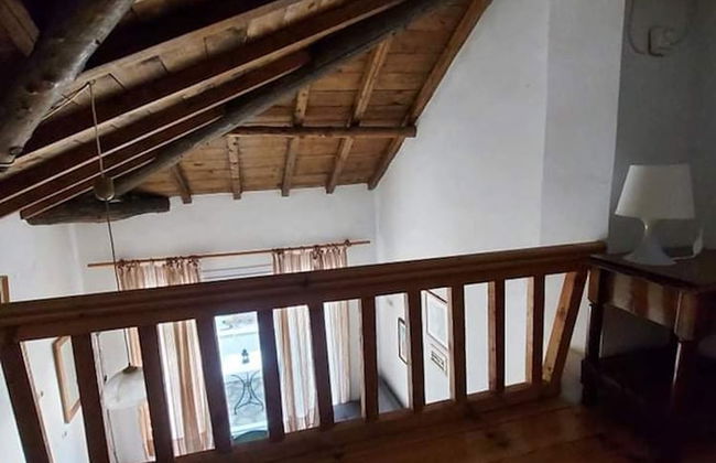 Beautiful House Located on a Hill in Samos Island, 400 m From an Organized Beach - Foto 4