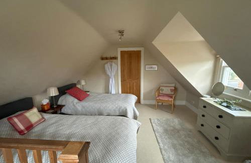 Quiet 4 guest annexe close to town - Foto 15