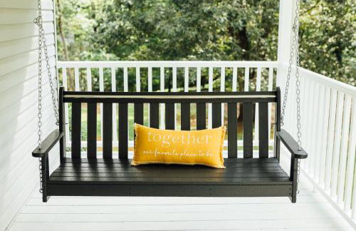 Dahlonega Escape, Wineries, Game Room, Hiking - Photo 37