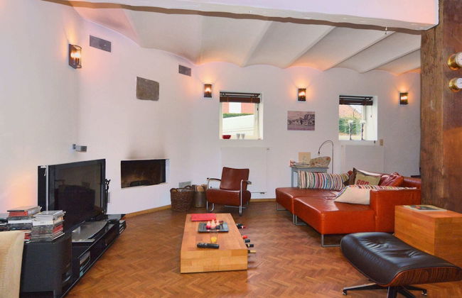 Heritage Holiday Home in Voeren With Terrace - Foto 18