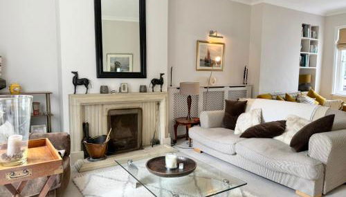 Tranquil Seaside Cottage by NewFo - Photo 2