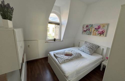 Siegburg Zentrum, moderne Wohnung plus Maisonette, Parkplatz inklusive - Foto 14