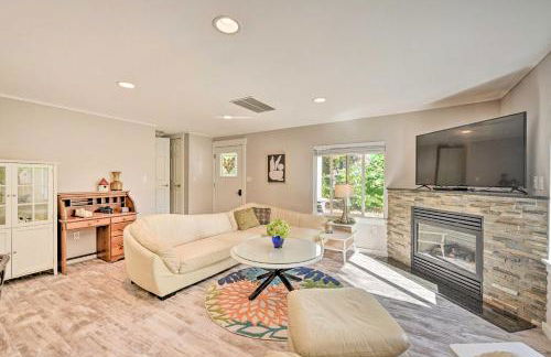 Near I-405 and 1 Mi to Dtwn! Kirkland Family Home - Foto 6