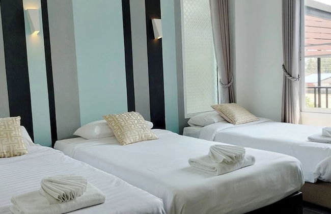 Villa Rajapruek Entire 3 villas 7 bedrooms near airport - Foto 7