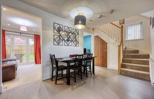 Family getaway home in Southside Central - Foto 3