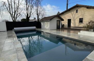 Suite Donatella - Piscine, Vue Hippodrome & Village à pied - Foto 1