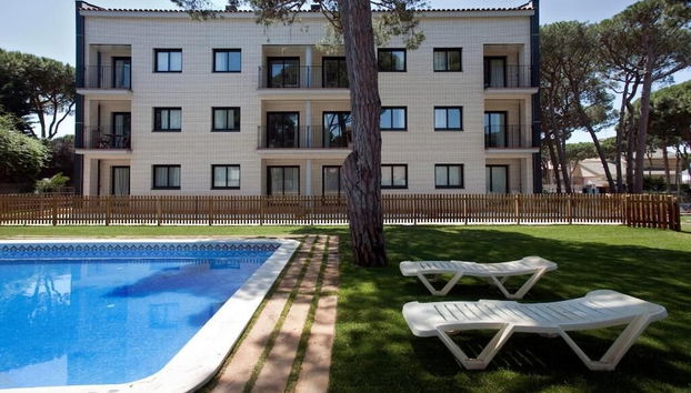 SG Marina 54 Apartments - Photo 2, Primary image