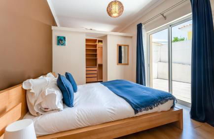 Bright 3BDR House with Pool by Lovelystay - Foto 22