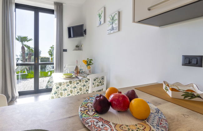 2 bedroom Apartment in Cipressa with swimming pool and garden - Photo 18