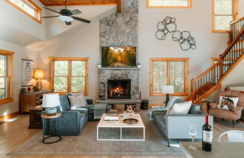 Secluded Catskills 3BR with Hot Tub & Roof Deck - Foto 23