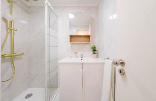 Luxury 5BR Apt Castle Views in HeartofLisbon - Foto 110