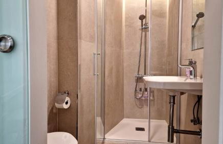 Soleado a un Paseo de la Catedral - Photo 36