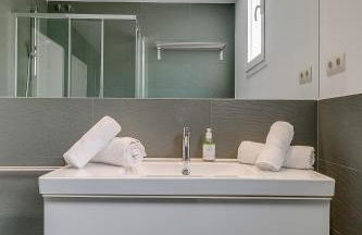 Rambla Catalunya Sky - Photo 18