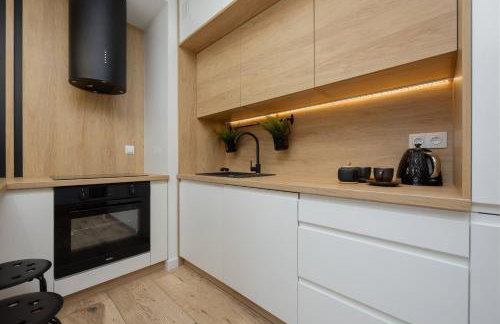 Herbu Oksza Elegant Apartment with Parking by Noclegi Renters - Foto 13