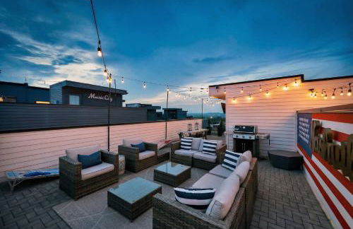 Rooftop Deck & Shuffleboard BBQ Near Downtown - Foto 24