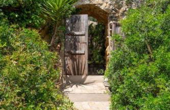 Sitges Hill Retreats-Masia Nur 22 bedrooms divided over 9 houses for max 44 guests - Foto 9