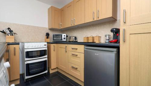 Delightful Home Great Location In Gloucester Quedgeley By STAE-Homes - Foto 5, stove, dishwasher