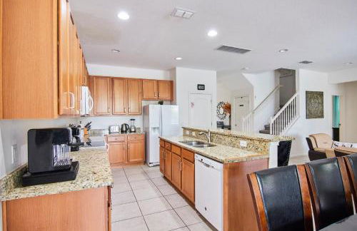 Spacious 6BR Villa with King Beds, Pool & Spa - Foto 11