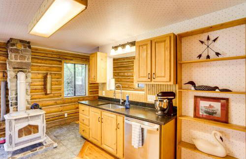 Cozy Ouray Home, Steps to Riverwalk Trail! - Foto 8