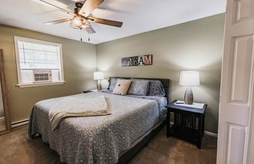 Indoor Hot-Tub! Spacious & Updated MQT Township Home! - Photo 25