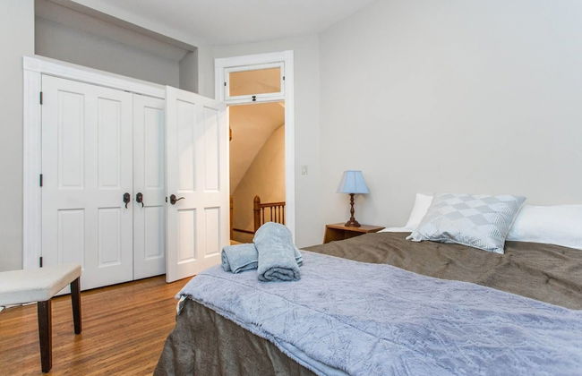 Safe Spacious Mansion Indowntown - Foto 9