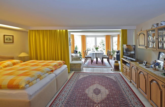 Flat in Bellenberg With Sunbathing Lawn - Foto 6