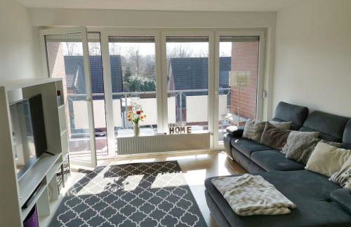 2 Zimmer Wohnung, Wallbox, Balkon, zentral - Photo 1