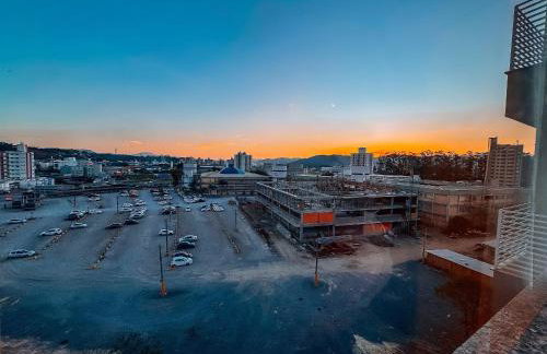 Flat Completo c/ Piscina e Garagem - Foto 6