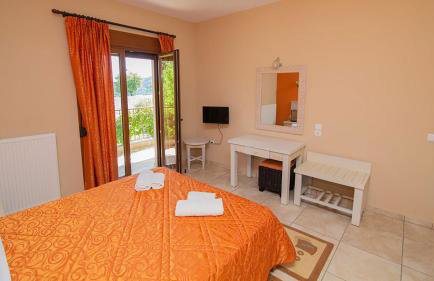 Ξενώνας Μενελαΐς - Menelais Apartments - Photo 19