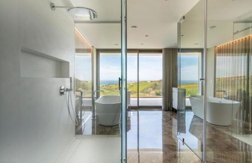 Peralta Beach - Award Winning Exquisite Dream Villa with Infinity Pool - Foto 9