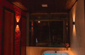 Chalé Canadense com Hidromassagem Pousada Índios Koroados - Foto 11