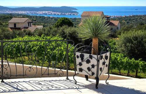 Luxury Stone Villa Smokvica, Heated Pool, Sauna, Jacuzzi, Sea View - Photo 44