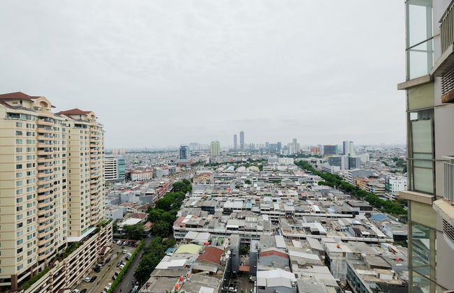 Comfort Living Studio Apartment At Mangga Dua Residence - Photo 15