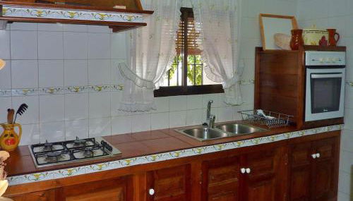 Family Stay with Private Pool - Foto 4