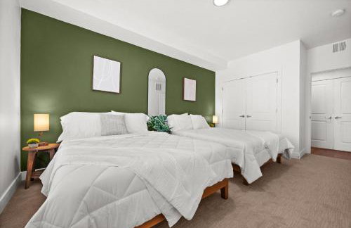 Modern Downtown 2BR 2BA Near Delta Center with Fire Pit BBQ and City Views - Photo 3