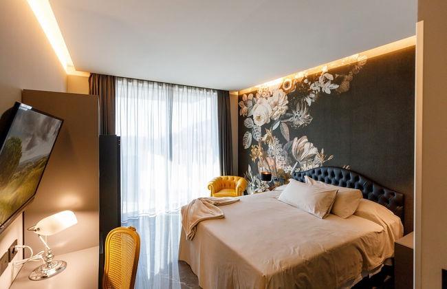 Hotel DeVille - Photo 18